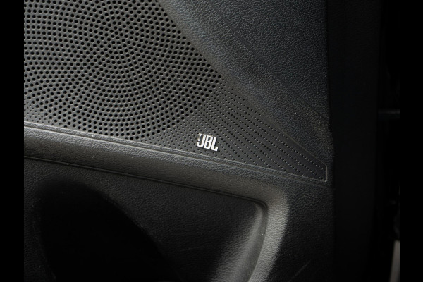 Kia Ceed 1.5 T-GDi GT-PlusLine | Schuifkantel dak | JBL | Stoel en stuurverwarming |
