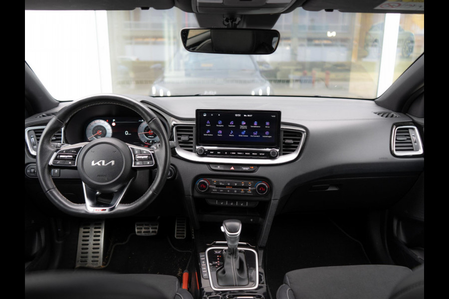 Kia Ceed 1.5 T-GDi GT-PlusLine | Schuifkantel dak | JBL | Stoel en stuurverwarming |
