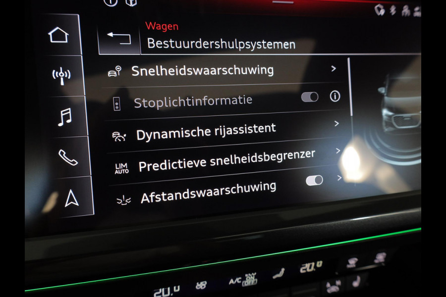 Audi Q4 e-tron 40 S edition 77 kWh 204 pk | Navigatie | Panoramadak | Parkeersensoren (Park assist) | Achteruitrijcamera | Autom. airco (3 zones) | Keyless | S-Line |