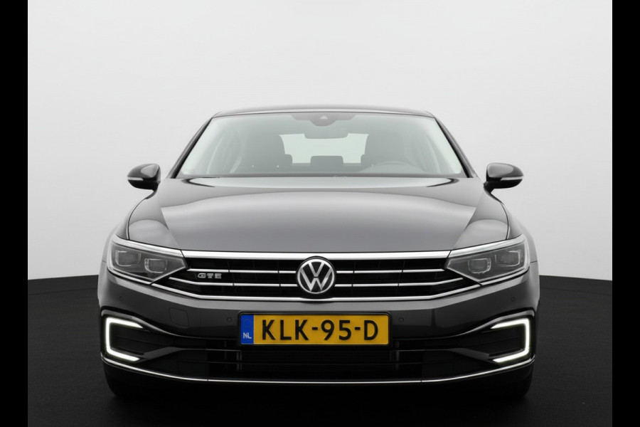 Volkswagen Passat GTE 218PK DSG HYBRID BUSINESS SPORT IQ-LED/NAVI/CAMERA/TREKHAAK