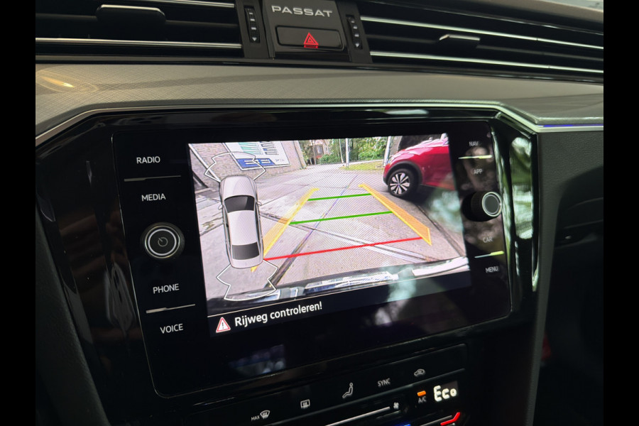 Volkswagen Passat GTE 218PK DSG HYBRID BUSINESS SPORT IQ-LED/NAVI/CAMERA/TREKHAAK