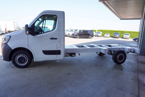 Renault Master T35 2.3 dCi 165PK L3 EL Energy Chassiscabine nr. V081 | Airco | Cruise | MP3