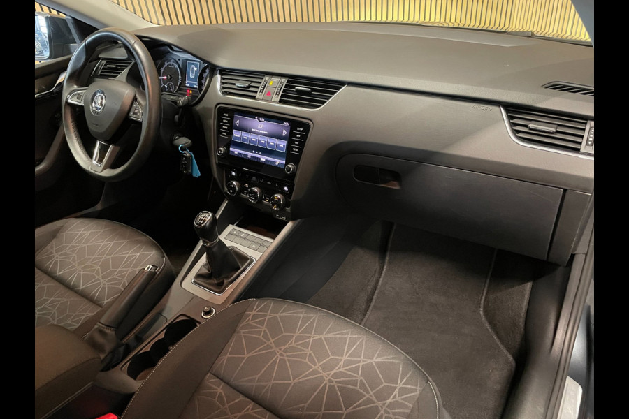 Škoda Octavia Combi 1.0 TSI|116 PK|TREKHAAK|APPLE CARPLAY|ACHTERUITCAMERA|CRUISE+CLIMATE CONTROL|STOELVERWARMING|LMV 17''|PDC V+A|