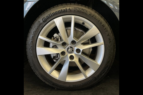 Škoda Octavia Combi 1.0 TSI|116 PK|TREKHAAK|APPLE CARPLAY|ACHTERUITCAMERA|CRUISE+CLIMATE CONTROL|STOELVERWARMING|LMV 17''|PDC V+A|