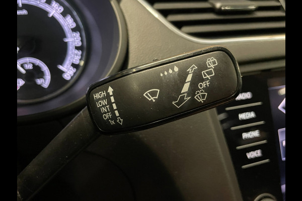 Škoda Octavia Combi 1.0 TSI|116 PK|TREKHAAK|APPLE CARPLAY|ACHTERUITCAMERA|CRUISE+CLIMATE CONTROL|STOELVERWARMING|LMV 17''|PDC V+A|