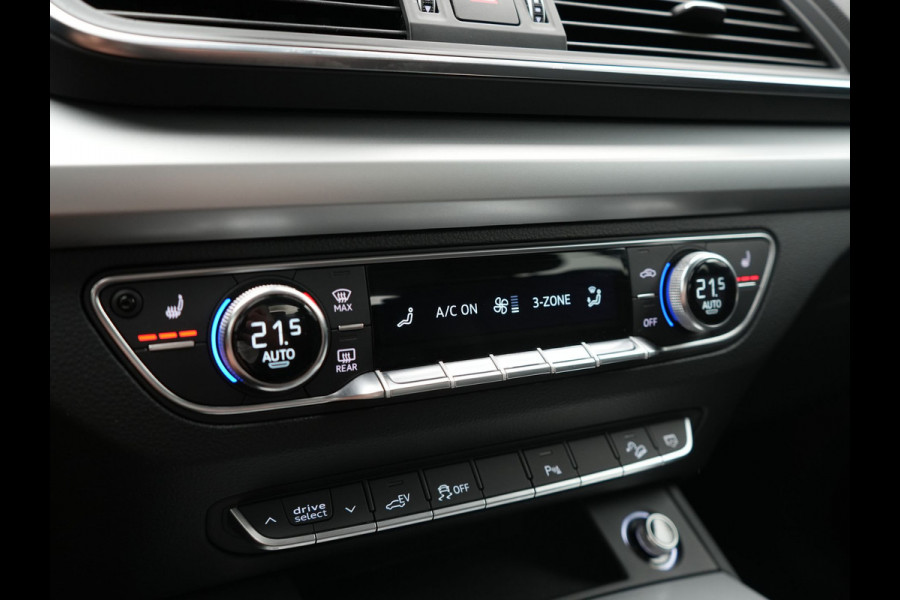 Audi Q5 55 TFSI e S Line PHEV 367pk Dealer O.H. | Voorstoelen Verwarmd | Apple Carplay | Keyless Entry | Drive Select | Cruise Control | DAB | 18"L.M | Navigatie | Plug In Hybrid |