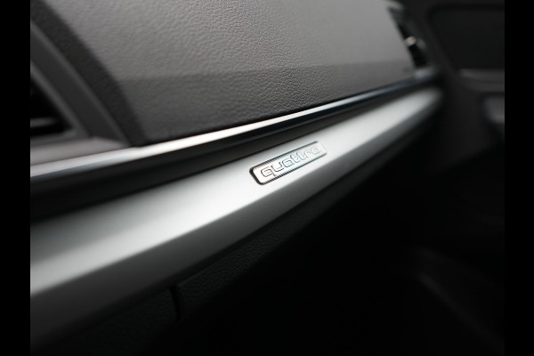 Audi Q5 55 TFSI e S Line PHEV 367pk Dealer O.H. | Voorstoelen Verwarmd | Apple Carplay | Keyless Entry | Drive Select | Cruise Control | DAB | 18"L.M | Navigatie | Plug In Hybrid |