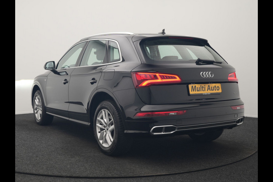 Audi Q5 55 TFSI e S Line PHEV 367pk Dealer O.H. | Voorstoelen Verwarmd | Apple Carplay | Keyless Entry | Drive Select | Cruise Control | DAB | 18"L.M | Navigatie | Plug In Hybrid |