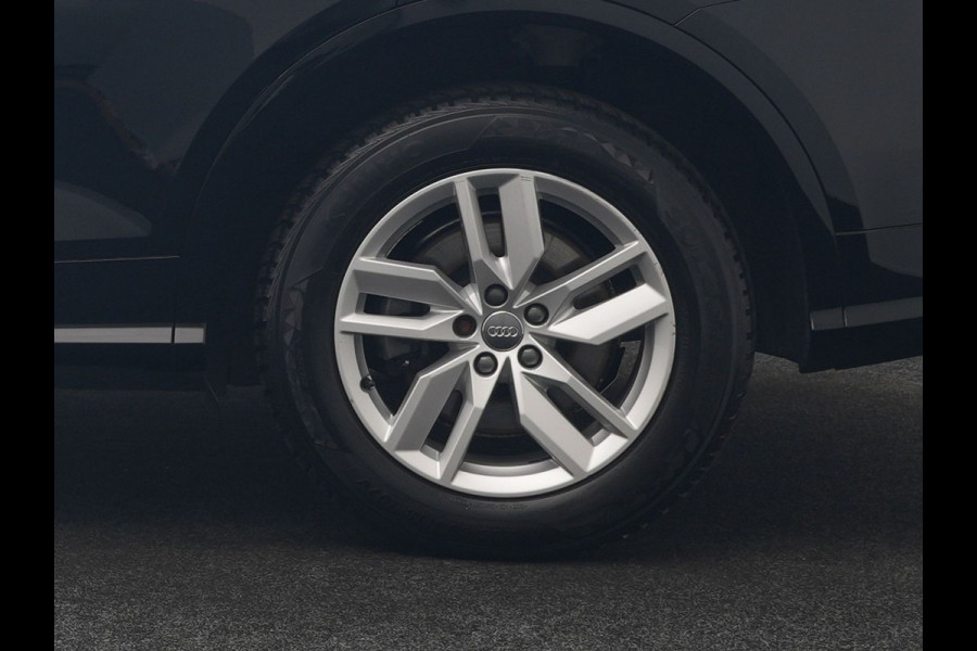 Audi Q5 55 TFSI e S Line PHEV 367pk Dealer O.H. | Voorstoelen Verwarmd | Apple Carplay | Keyless Entry | Drive Select | Cruise Control | DAB | 18"L.M | Navigatie | Plug In Hybrid |
