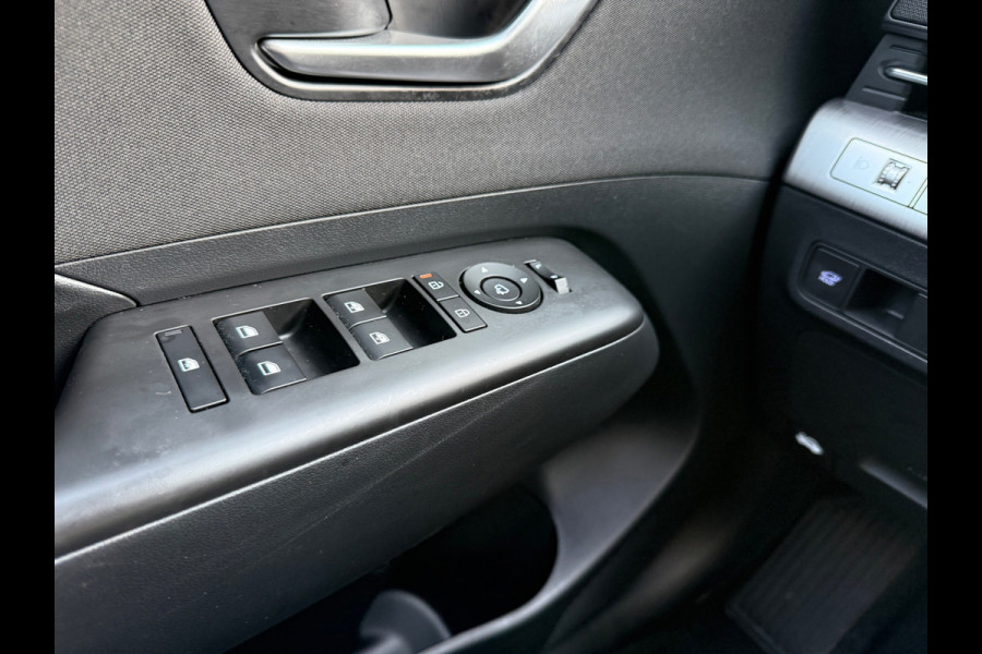 Hyundai Kona 1.6 GDI HEV HYBRID 2024 NAP LUXE ACC CARPLAY