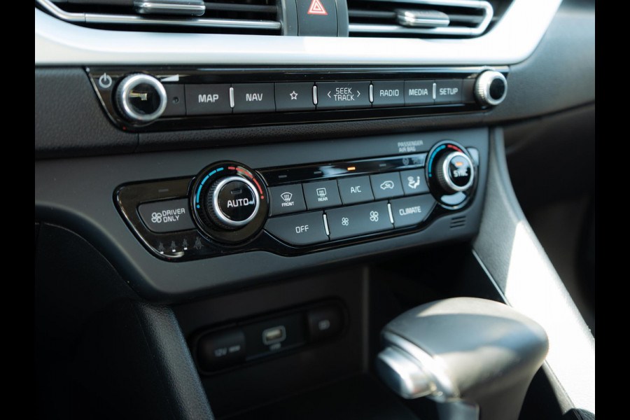 Kia Niro 1.6 GDi Hybrid DynamicLine | Trekhaak | Adaptief |