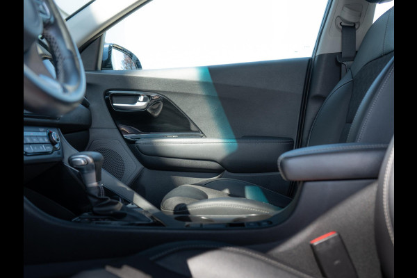 Kia Niro 1.6 GDi Hybrid DynamicLine | Trekhaak | Adaptief |