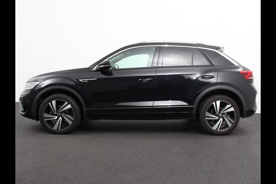 Volkswagen T-Roc 1.5 eTsi R-Line Edition Automaat Navigatie Apple Carplay/Android Auto Camera Parkeersensoren Adaptive Cruise Control Stoelverwarming Virtual Cockpit Elektrische achterklep Getinte ramen Climate Control