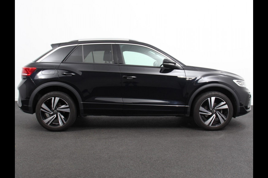 Volkswagen T-Roc 1.5 eTsi R-Line Edition Automaat Navigatie Apple Carplay/Android Auto Camera Parkeersensoren Adaptive Cruise Control Stoelverwarming Virtual Cockpit Elektrische achterklep Getinte ramen Climate Control