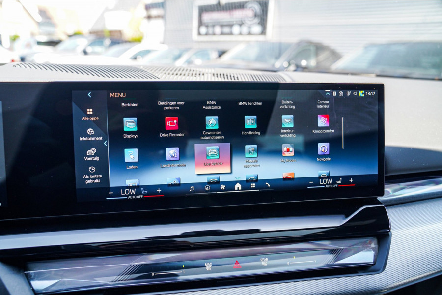 BMW i5 EDrive40 84 kWh | Bowers & Wilkins | Head Up Display | Stoelverkoeling | 360 Camera | AR Camera | Elektrisch trekhaak