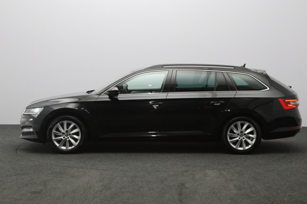 Škoda Superb Combi 1.4 TSI iV 218 PK Business Edition Plus PHEV, Trekhaak, Camera, Leder, LED,