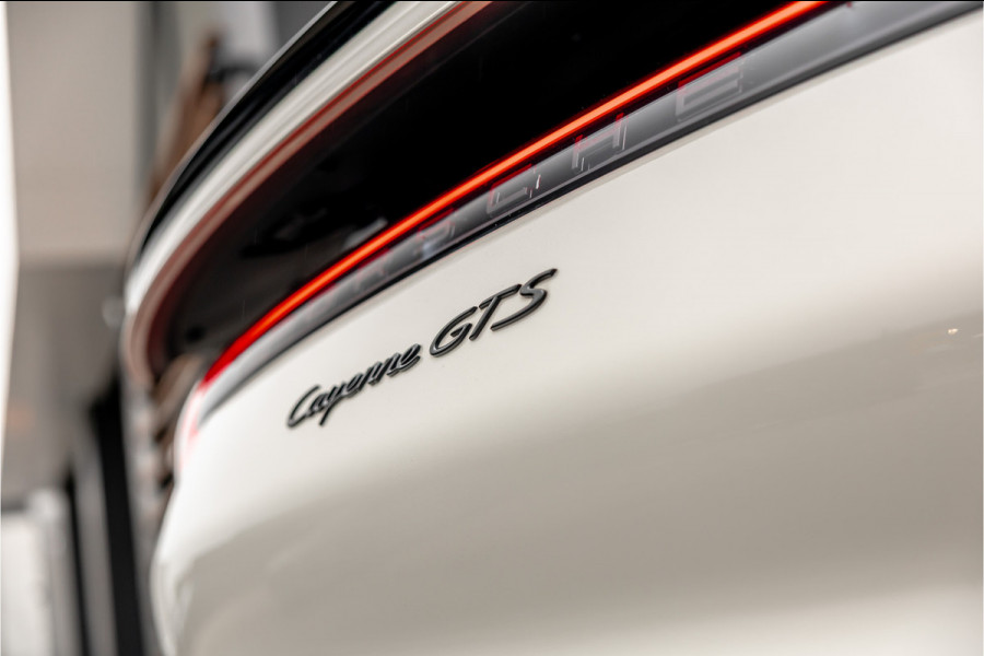 Porsche Cayenne Coupé 4.0 GTS - Sport Chrono | Panorama | Bose | Luchtvering