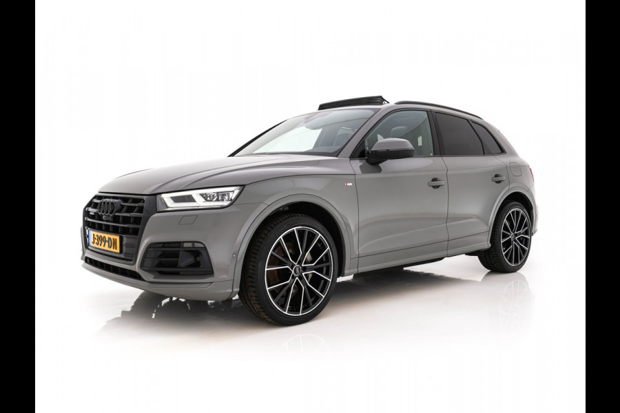 Audi Q5 55 TFSI S-Line Competition Quattro (Plug-In) Aut. *PANO | LEATHER | FULL-LED | HEATED-SPORTSEATS | KEYLESS | CAMERA | NAVI-FULLMAP | PRIVACY-GLASS | DIGI-COCKPIT | CRUISE-ADPAPTIVE | DAB | 21"ALU*
