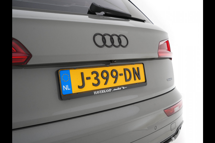 Audi Q5 55 TFSI S-Line Competition Quattro (Plug-In) Aut. *PANO | LEATHER | FULL-LED | HEATED-SPORTSEATS | KEYLESS | CAMERA | NAVI-FULLMAP | PRIVACY-GLASS | DIGI-COCKPIT | CRUISE-ADPAPTIVE | DAB | 21"ALU*