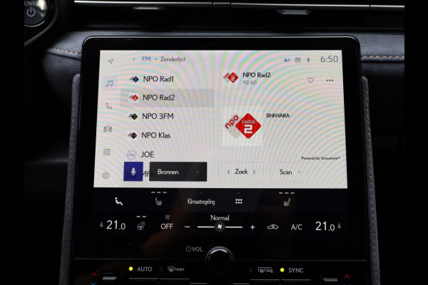 Lexus LBX Cool 2WD | Leder/Alcantara | Memory Seat | Trekhaak