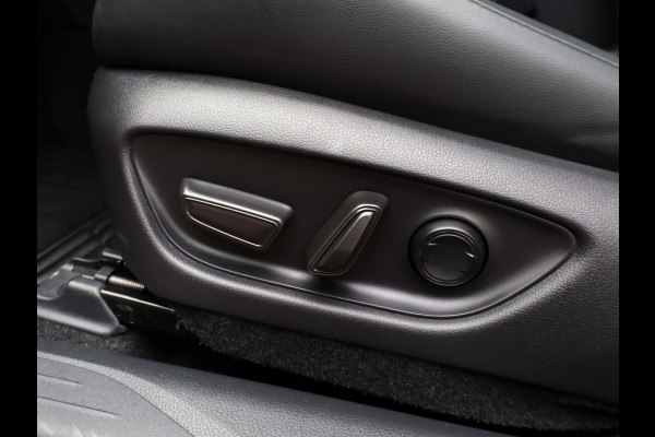 Lexus LBX Cool 2WD | Leder/Alcantara | Memory Seat | Trekhaak