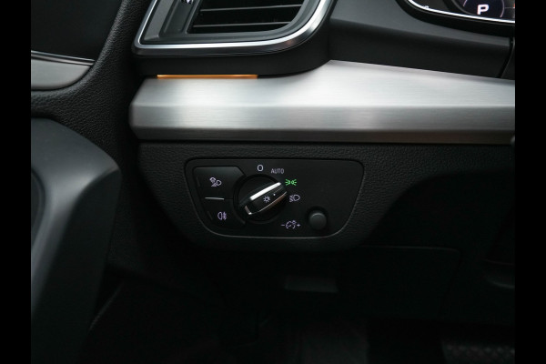 Audi Q5 55 TFSI S-Line Competition Quattro (Plug-In) Aut. *PANO | LEATHER | FULL-LED | HEATED-SPORTSEATS | KEYLESS | CAMERA | NAVI-FULLMAP | PRIVACY-GLASS | DIGI-COCKPIT | CRUISE-ADPAPTIVE | DAB | 21"ALU*