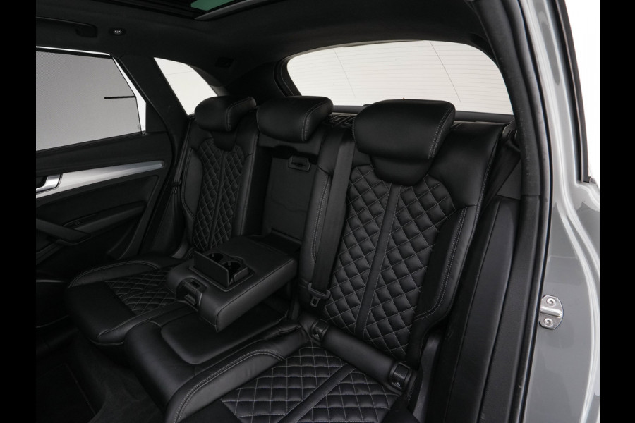 Audi Q5 55 TFSI S-Line Competition Quattro (Plug-In) Aut. *PANO | LEATHER | FULL-LED | HEATED-SPORTSEATS | KEYLESS | CAMERA | NAVI-FULLMAP | PRIVACY-GLASS | DIGI-COCKPIT | CRUISE-ADPAPTIVE | DAB | 21"ALU*