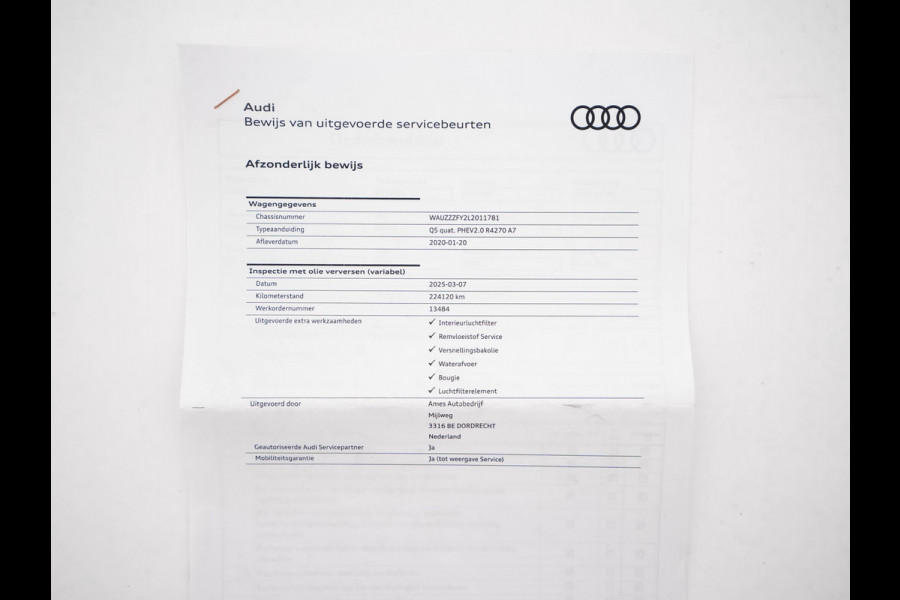 Audi Q5 55 TFSI S-Line Competition Quattro (Plug-In) Aut. *PANO | LEATHER | FULL-LED | HEATED-SPORTSEATS | KEYLESS | CAMERA | NAVI-FULLMAP | PRIVACY-GLASS | DIGI-COCKPIT | CRUISE-ADPAPTIVE | DAB | 21"ALU*