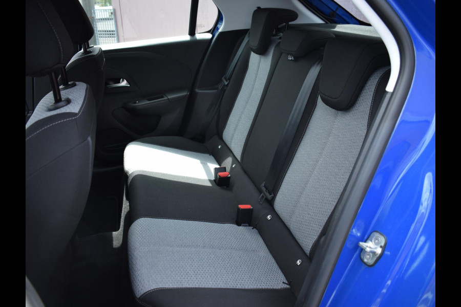 Opel Corsa Electric 50 kWh SOH 99,9% | 3 FASE | ACHTERUITRIJCAMERA MET SENSOREN | CARPLAY | E.C.C. |