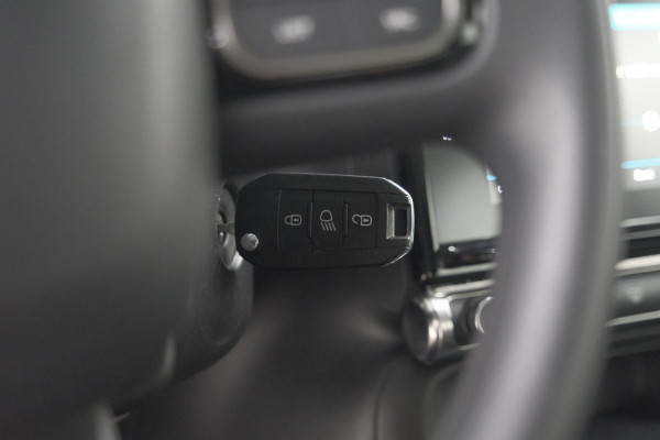 Citroën C3 PureTech 82 S&S Feel Edition | Parkeersensoren | Navigatie | Apple Carplay | Climate Control