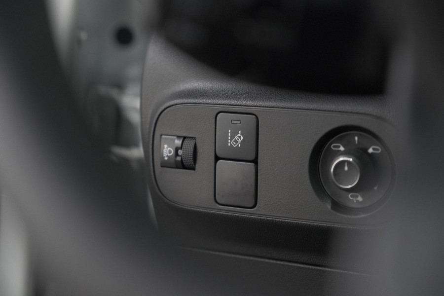 Citroën C3 PureTech 82 S&S Feel Edition | Parkeersensoren | Navigatie | Apple Carplay | Climate Control