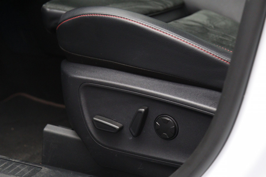 Ford Kuga 2.5 PHEV 225 PK ST-Line X, Leder-Alcantara, 360 Camera, B&O Sound, Adap. Cruise Control