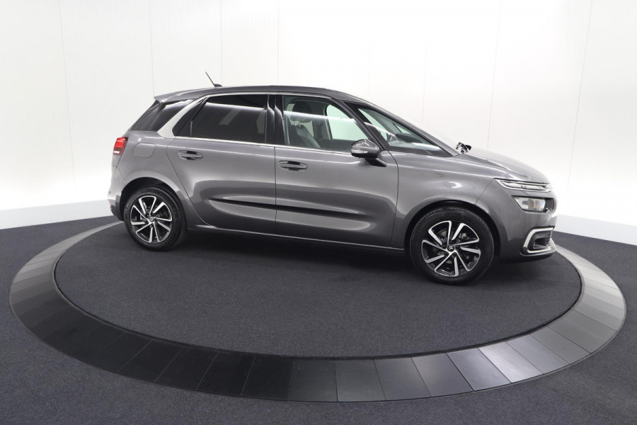 Citroën C4 Picasso PureTech 130 EAT6 Shine | Elektrische Kofferklep | Dodehoekdetectie | Massage Functie | Camera