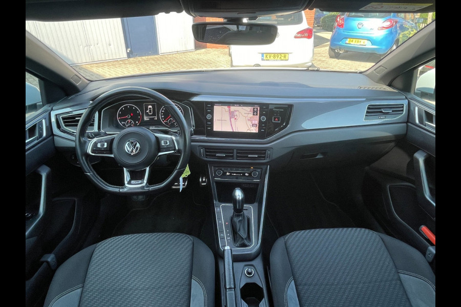 Volkswagen Polo 1.0 TSI R-line 2X | NL-auto | panoramadak | LED pakket
