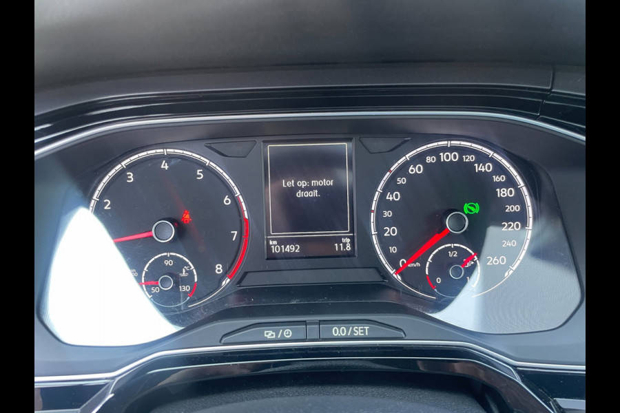 Volkswagen Polo 1.0 TSI R-line 2X | NL-auto | panoramadak | LED pakket