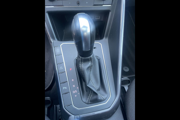 Volkswagen Polo 1.0 TSI R-line 2X | NL-auto | panoramadak | LED pakket