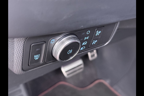 Ford Mustang Mach-E AWD 75kWh Trekhaak Techn.Plus Panoramadak 360°Camera Adap.Cruise B&O®-Hifi Leder+Memory Stoel+Stuurverwarming Elek.Stoele Keyless Android Auto Apple Carplay Elek.Achterklep Lmv 19" DAB Bluetooth Led 1e Eigenaar Origineel Nederlandse Auto Dealeronderhouden