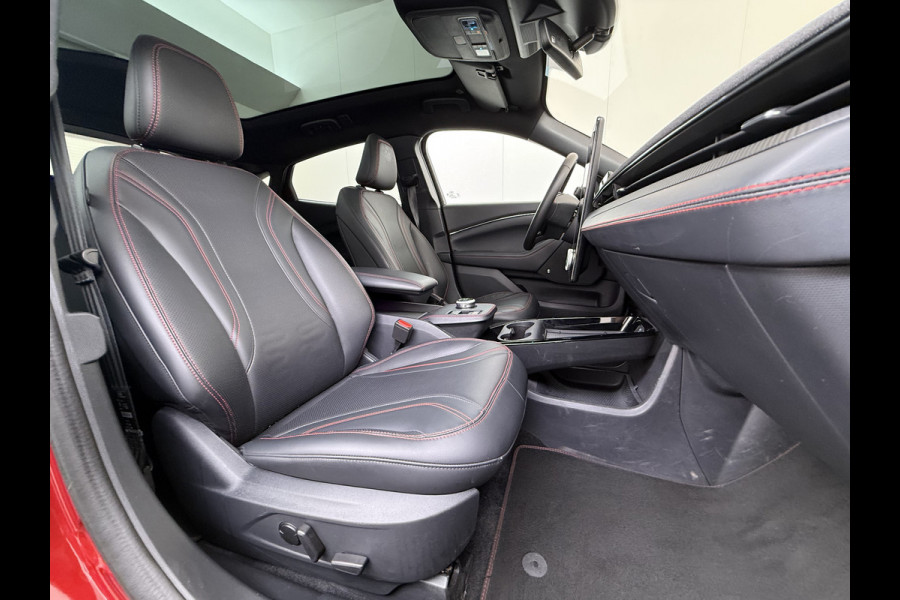 Ford Mustang Mach-E AWD 75kWh Trekhaak Techn.Plus Panoramadak 360°Camera Adap.Cruise B&O®-Hifi Leder+Memory Stoel+Stuurverwarming Elek.Stoele Keyless Android Auto Apple Carplay Elek.Achterklep Lmv 19" DAB Bluetooth Led 1e Eigenaar Origineel Nederlandse Auto Dealeronderhouden