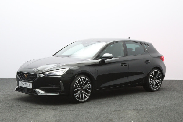 CUPRA Leon 1.4 e-Hybrid VZ 245 PK Performance PHEV, 19" LM Velgen, Winterpakket, Camera, Adap. Cruise Control, DCC