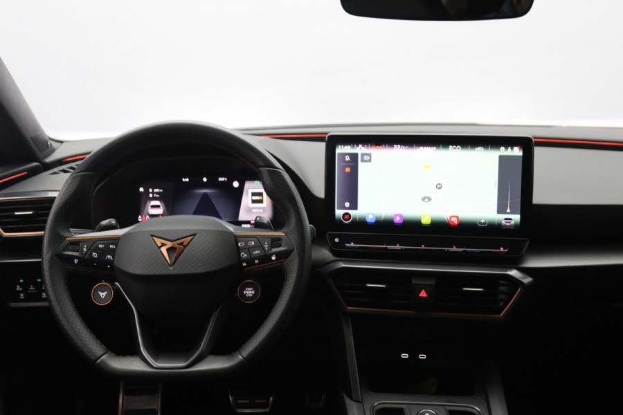 CUPRA Leon 1.4 e-Hybrid VZ 245 PK Performance PHEV, 19" LM Velgen, Winterpakket, Camera, Adap. Cruise Control, DCC