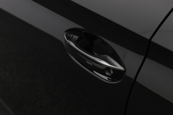 CUPRA Leon 1.4 e-Hybrid VZ 245 PK Performance PHEV, 19" LM Velgen, Winterpakket, Camera, Adap. Cruise Control, DCC