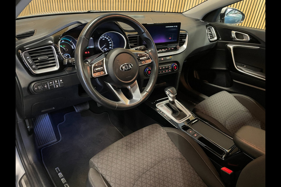 Kia Ceed Sportswagon 1.6 GDI PHEV DynamicLine|AFN.TREKHAAK|AUTOMAAT|APPLE CARPLAY|CAMERA|CLIMATE+CRUISE|NAP|NL-AUTO|INCL.BTW|1 EIG
