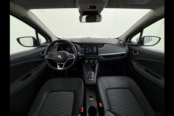 Renault ZOE R135 Zen **52kWh** Warmtepomp Eigen Accu SOH 95% Navi Ecc Apple Carplay/Android Auto Keyless Bluetooth Cruise Control Pdc Regen-Lichtsensor Led Lmv Isofix Lane Assist 1e Eigenaar Origineel Nederlandse Auto