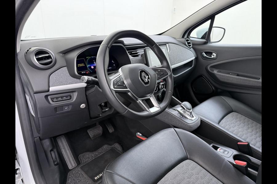 Renault ZOE R135 Zen **52kWh** Warmtepomp Eigen Accu SOH 95% Navi Ecc Apple Carplay/Android Auto Keyless Bluetooth Cruise Control Pdc Regen-Lichtsensor Led Lmv Isofix Lane Assist 1e Eigenaar Origineel Nederlandse Auto