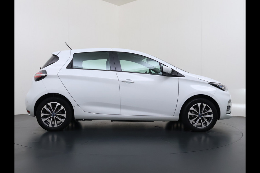 Renault ZOE R135 Zen **52kWh** Warmtepomp Eigen Accu SOH 95% Navi Ecc Apple Carplay/Android Auto Keyless Bluetooth Cruise Control Pdc Regen-Lichtsensor Led Lmv Isofix Lane Assist 1e Eigenaar Origineel Nederlandse Auto