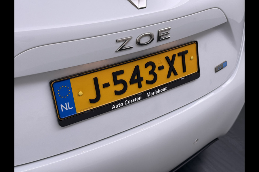 Renault ZOE R135 Zen **52kWh** Warmtepomp Eigen Accu SOH 95% Navi Ecc Apple Carplay/Android Auto Keyless Bluetooth Cruise Control Pdc Regen-Lichtsensor Led Lmv Isofix Lane Assist 1e Eigenaar Origineel Nederlandse Auto