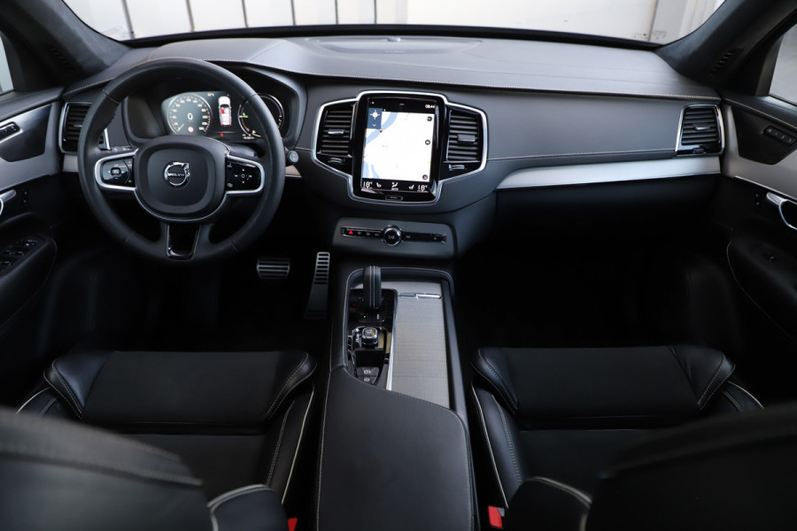 Volvo XC90 2.0 T8 Recharge AWD R-Design | 455 PK | Luchtvering | 7-Persoons | Pano | Keyless-go | Memory | Harman/Kardon | Stuurwielverw. |