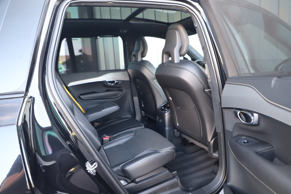 Volvo XC90 2.0 T8 Recharge AWD R-Design | 455 PK | Luchtvering | 7-Persoons | Pano | Keyless-go | Memory | Harman/Kardon | Stuurwielverw. |
