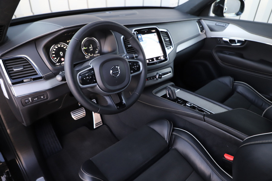 Volvo XC90 2.0 T8 Recharge AWD R-Design | 455 PK | Luchtvering | 7-Persoons | Pano | Keyless-go | Memory | Harman/Kardon | Stuurwielverw. |