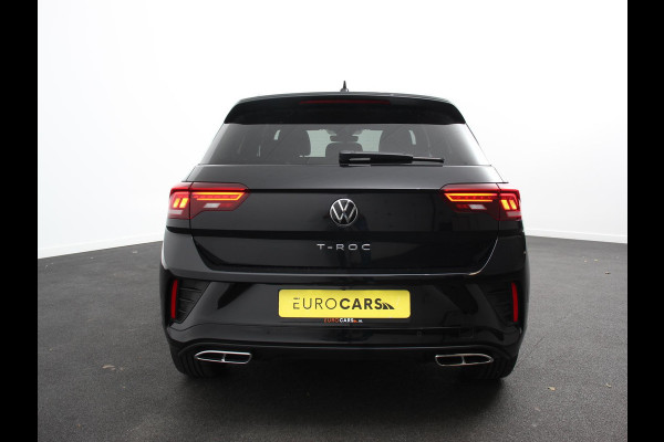 Volkswagen T-Roc 1.5 eTsi R-Line Edition Automaat Navigatie Apple Carplay/Android Auto Camera Parkeersensoren Adaptive Cruise Control Stoelverwarming Virtual Cockpit Elektrische achterklep Getinte ramen Climate Control